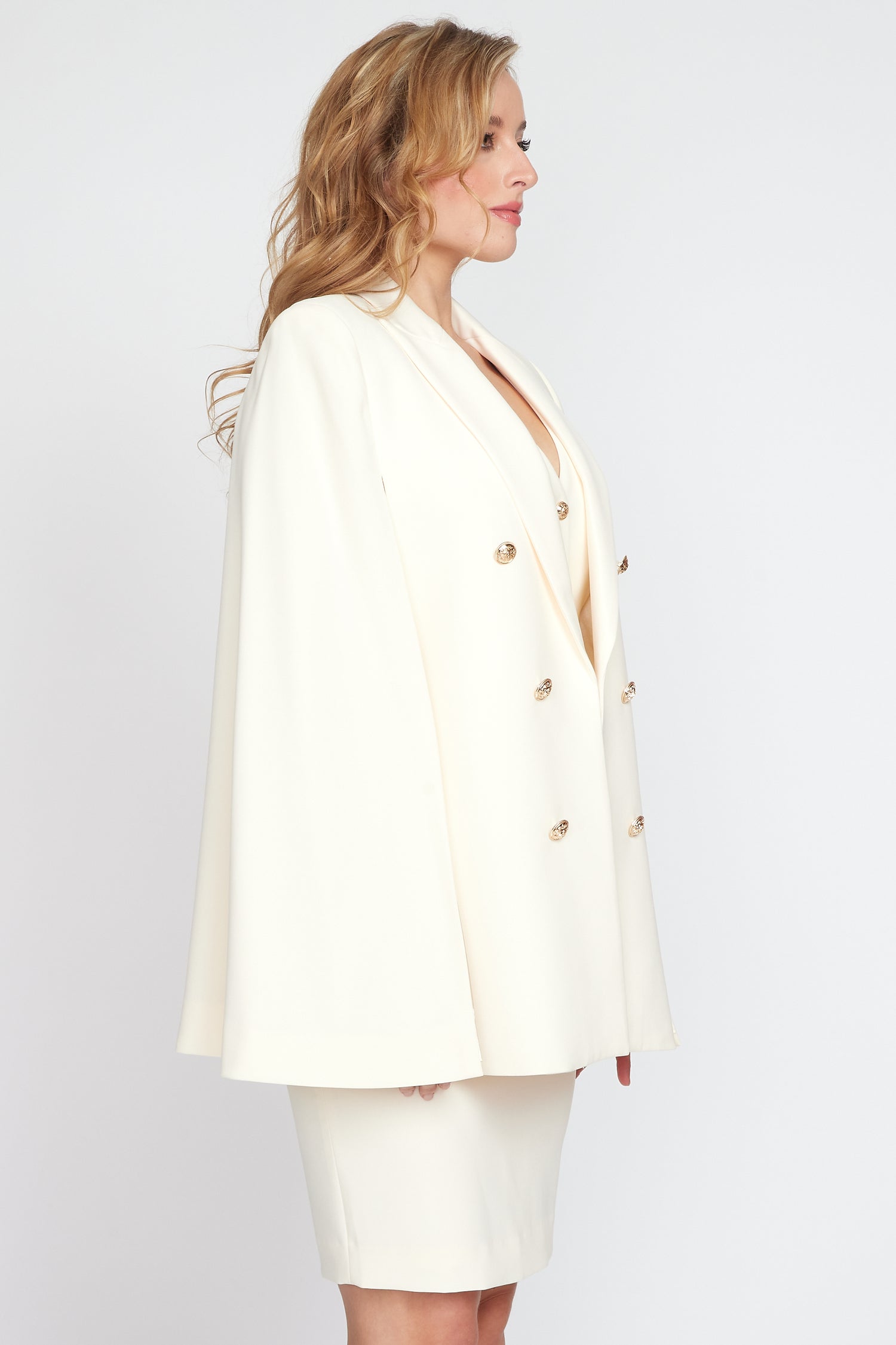 Cream Corporate J&